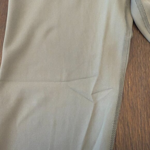 American Eagle Lightweight 7/8 High Waisted Leggings Medium - Picture 7 of 15